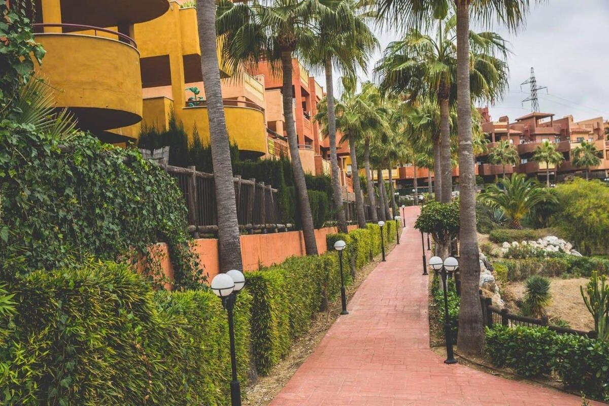 Apartamento Las Chapas - Bonito Y Tranquilo Марбелья Экстерьер фото